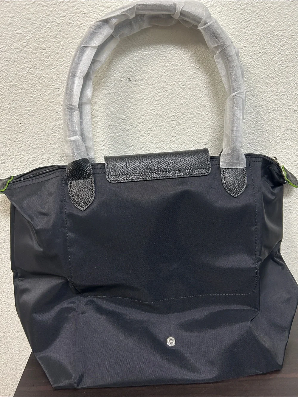 Longchamp Large  Black Nylon Tote with Leather Trim(size:17✖️10)